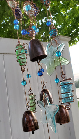 * BEAUTIFUL GLASS STARFISH AND BELLS CHIMES! *
